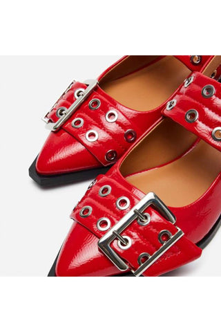 Steve Madden - Graya Pointed Toe Flats