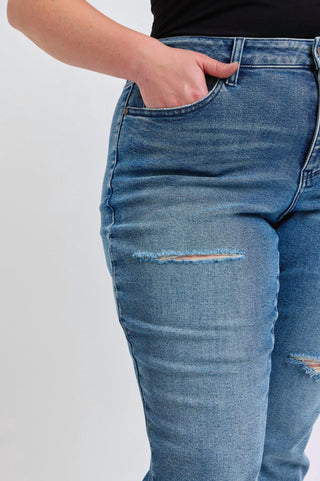 Judy Blue - Destroyed Dad Jeans