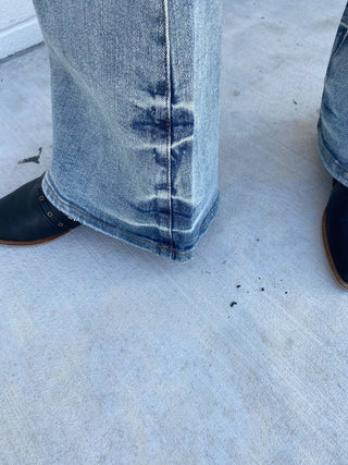 Judy Blue - Pin Tack Flare Jeans