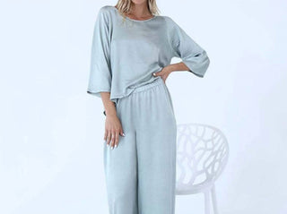 Pj Harlow - Perla Satin Crew Neck Three Quarter Sleeve Top