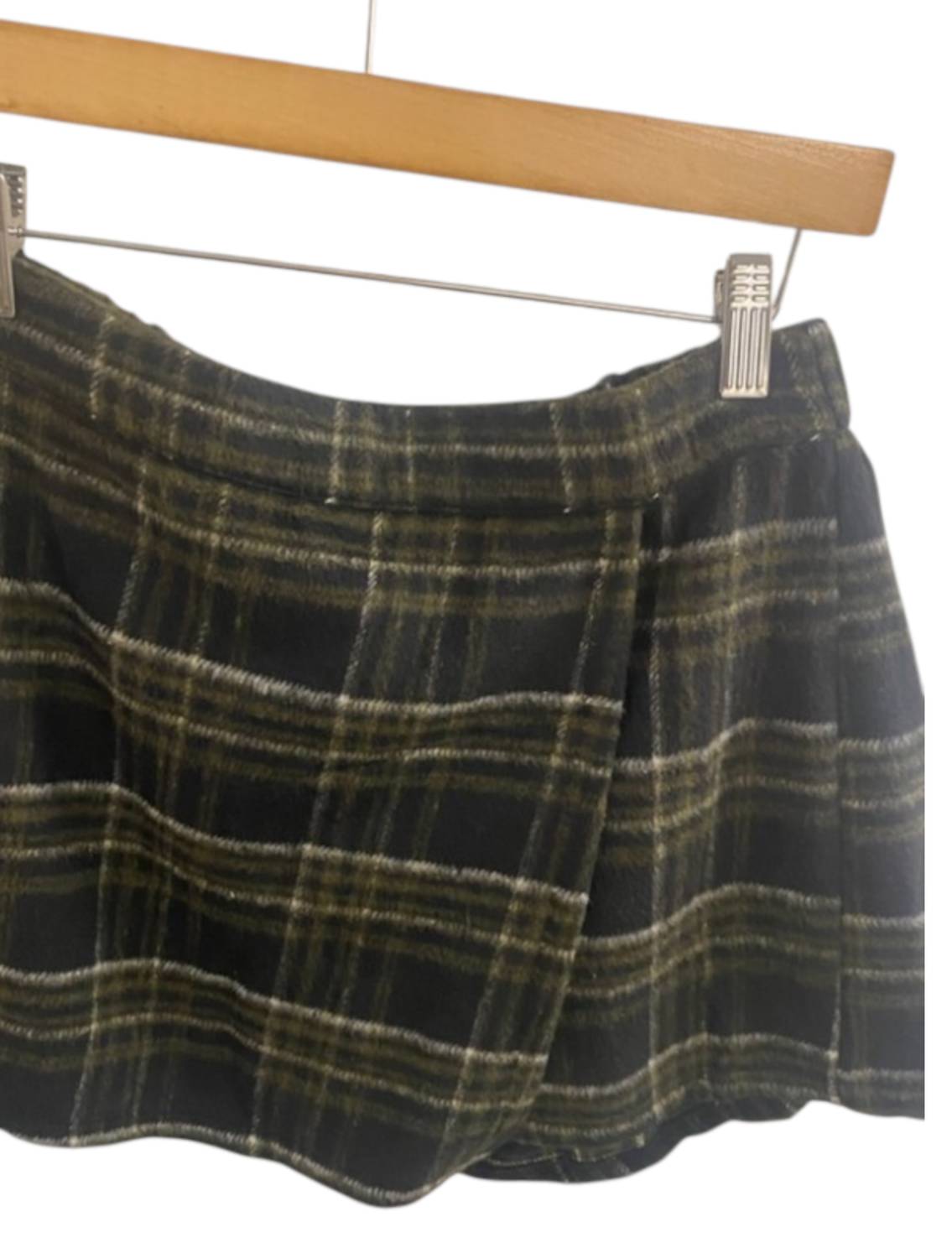 Active Usa - Women's Plaid Mini Skirt
