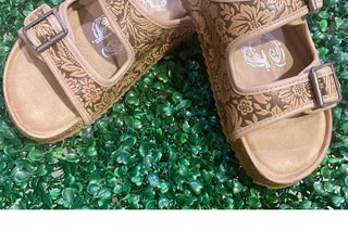 Very G - Women's Tanya Tooled Sandal