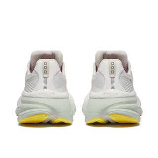 Saucony - Women's Hurricane 24 Running Shoe