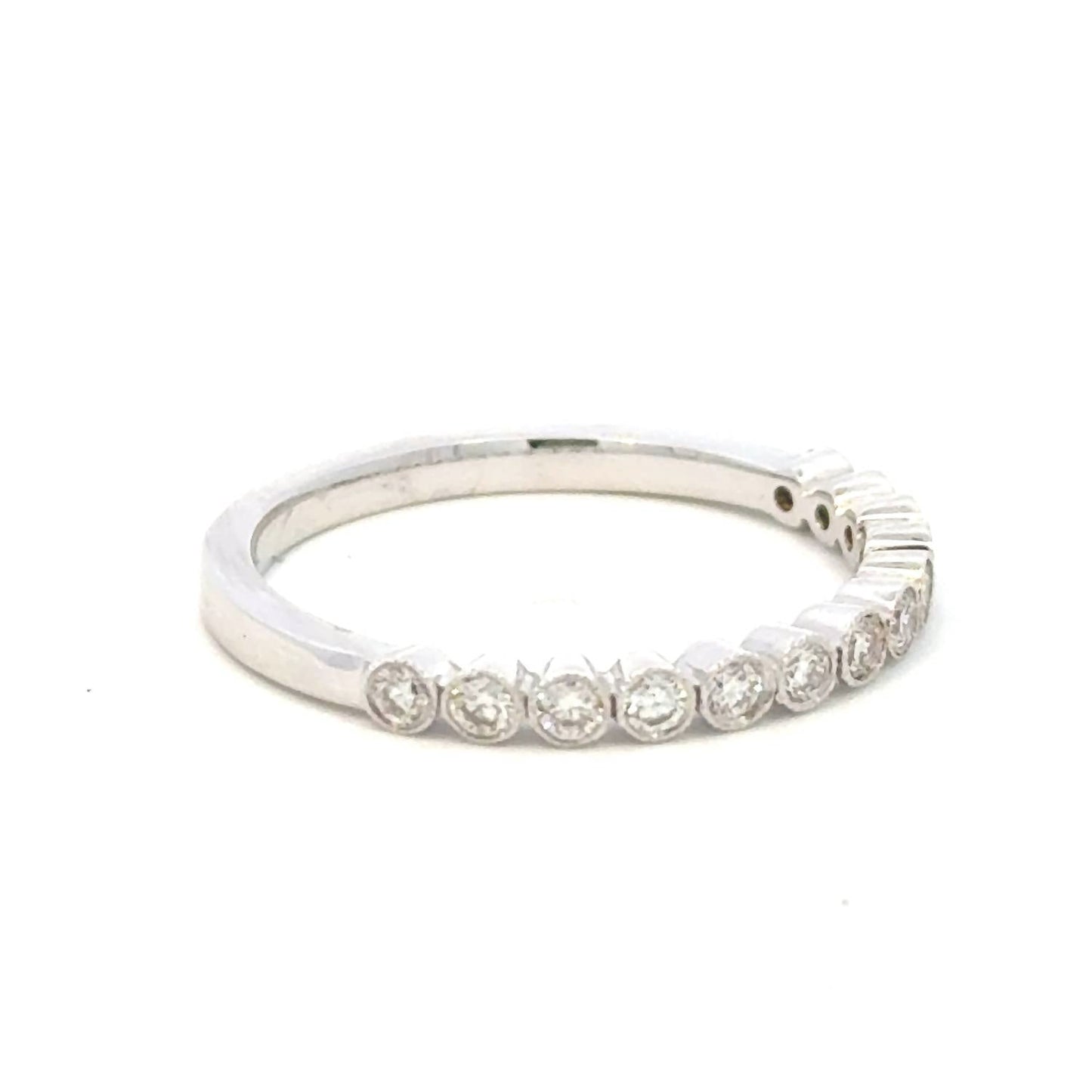 Aamiaa - 0.30 Carat Natural Diamond Round Brilliant And Baguette Band Ring