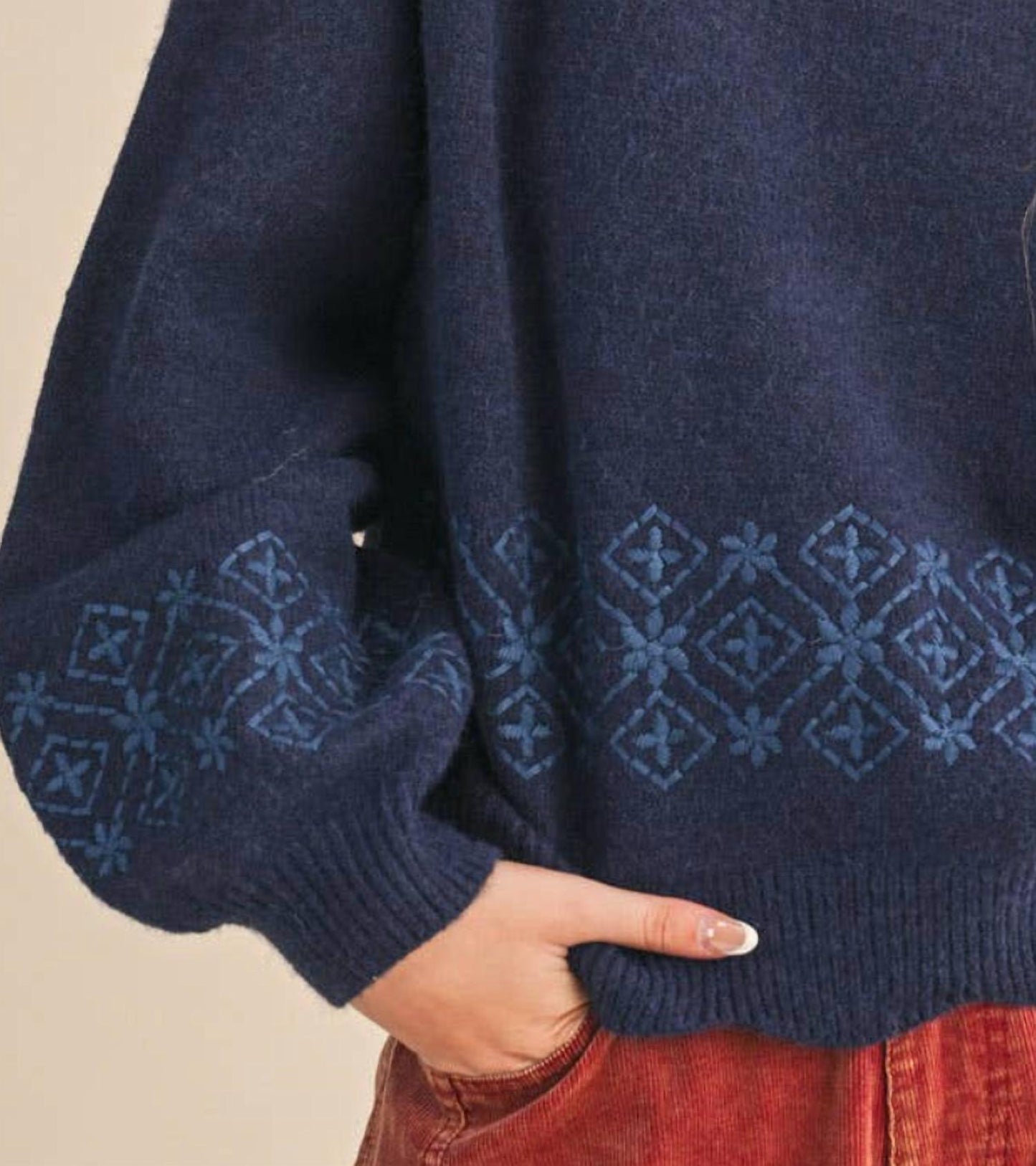 &Merci - Scalloped Mock Neck Sweater