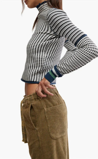 Free People - Women's Gamer Cuff Crop Stretch Cotton Blend Sweater