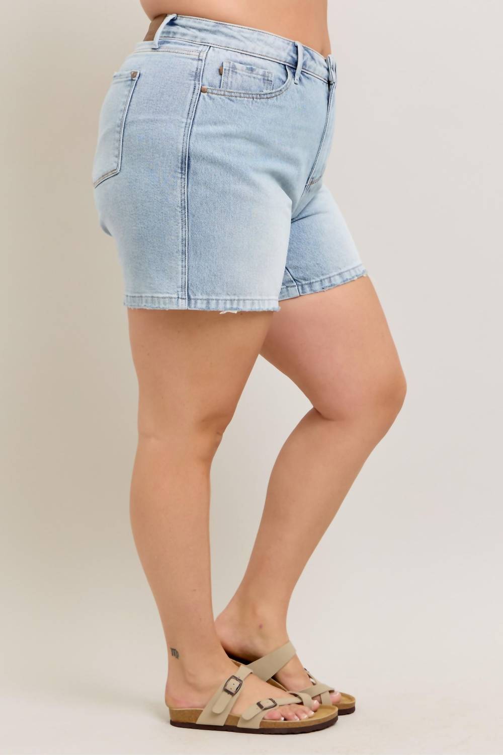 Judy Blue - High Waist Rigid Magic Denim Shorts Plus