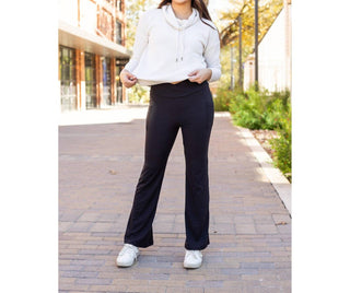 Julia Rose - Liz Crossover Bootcut Leggings with Pockets