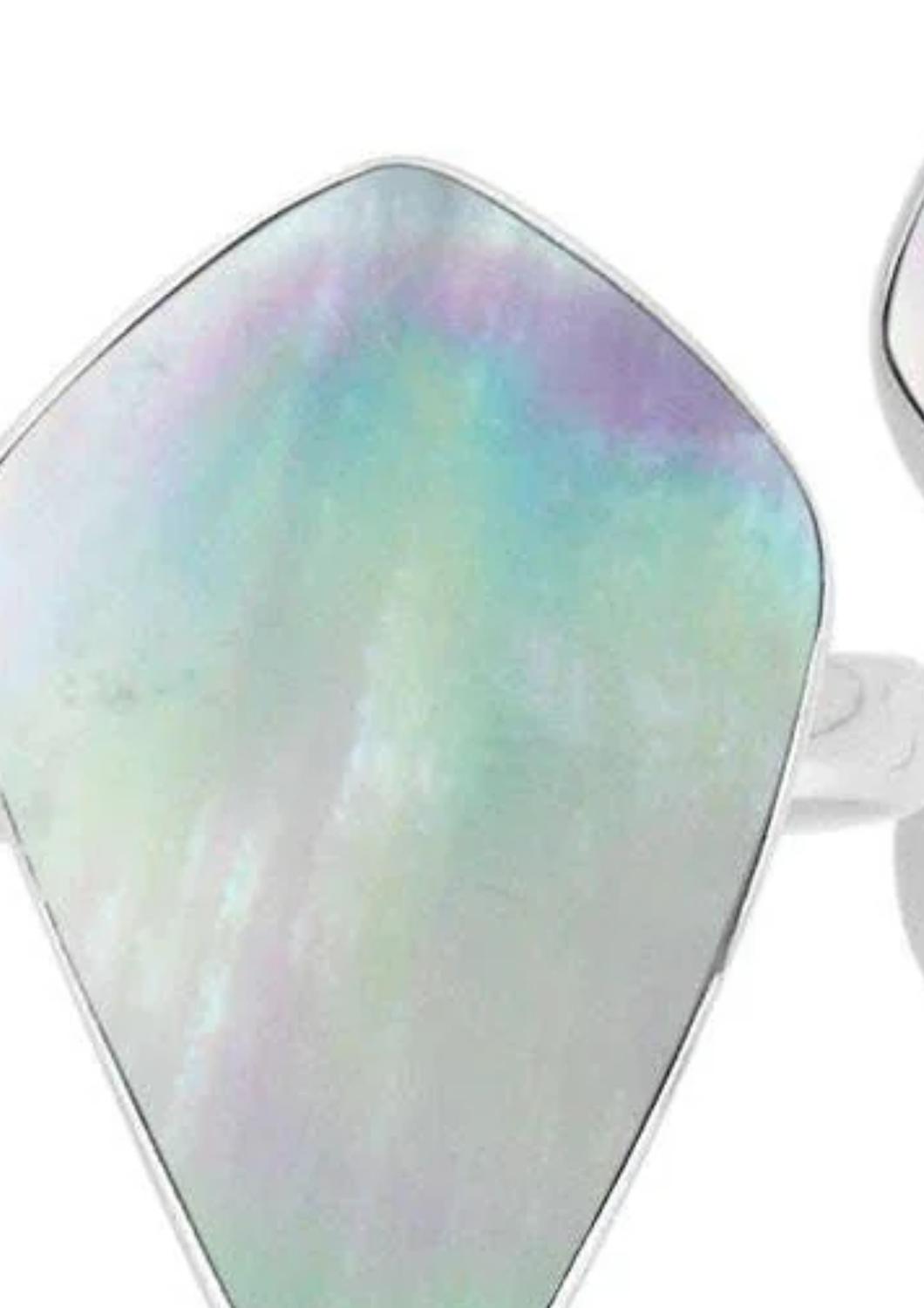 Bali - Mother Of Pearl Geometric Ring