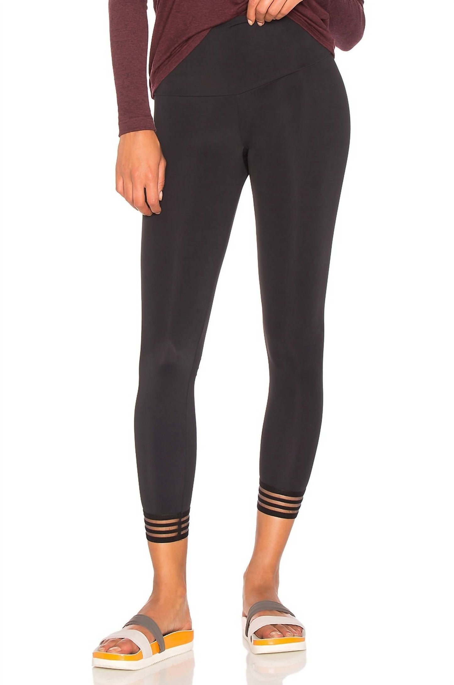 Onzie - Ritz Capri Pants
