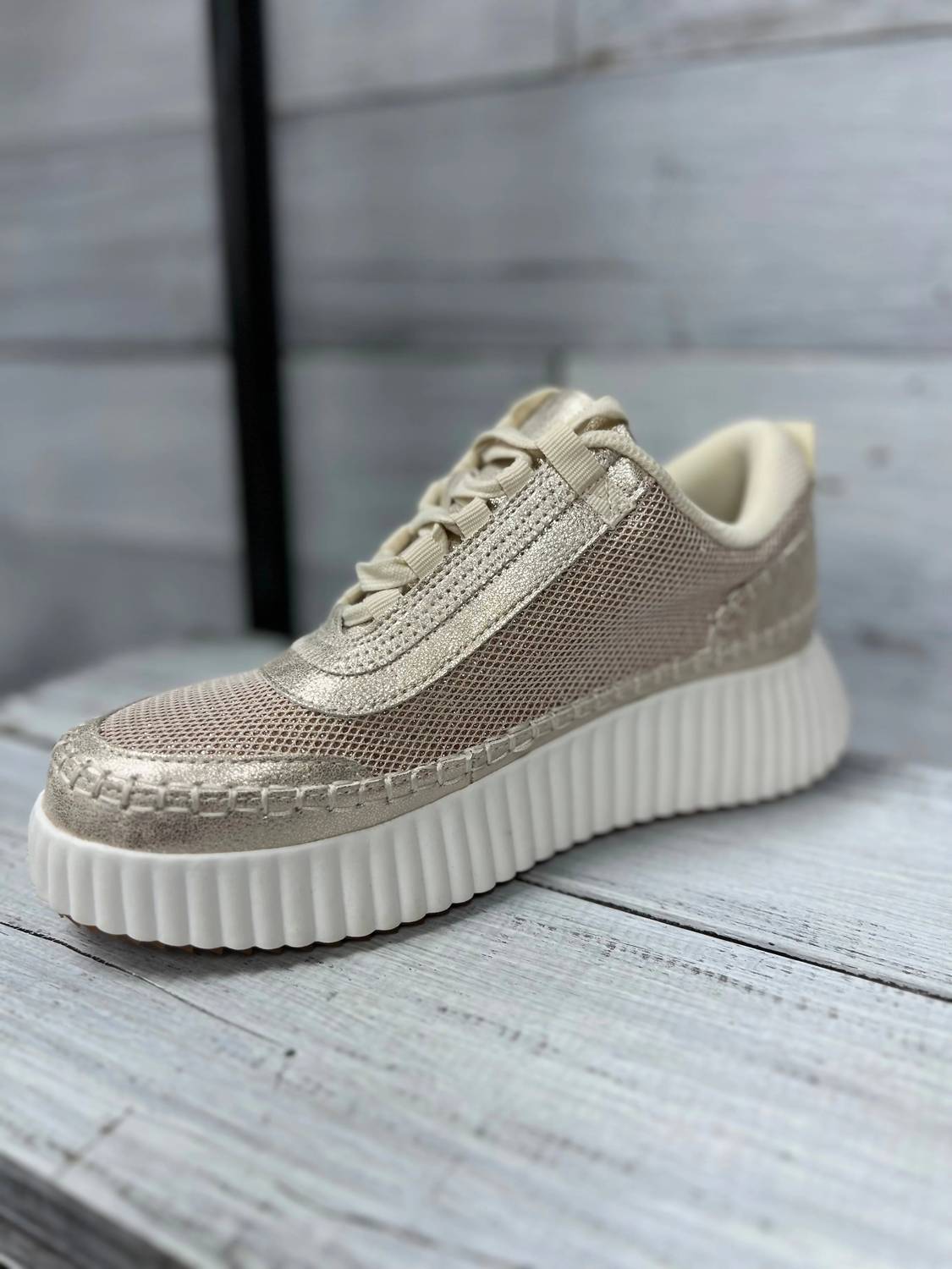 Jellypop - Women's Duchess Crochet Fashion Sneaker