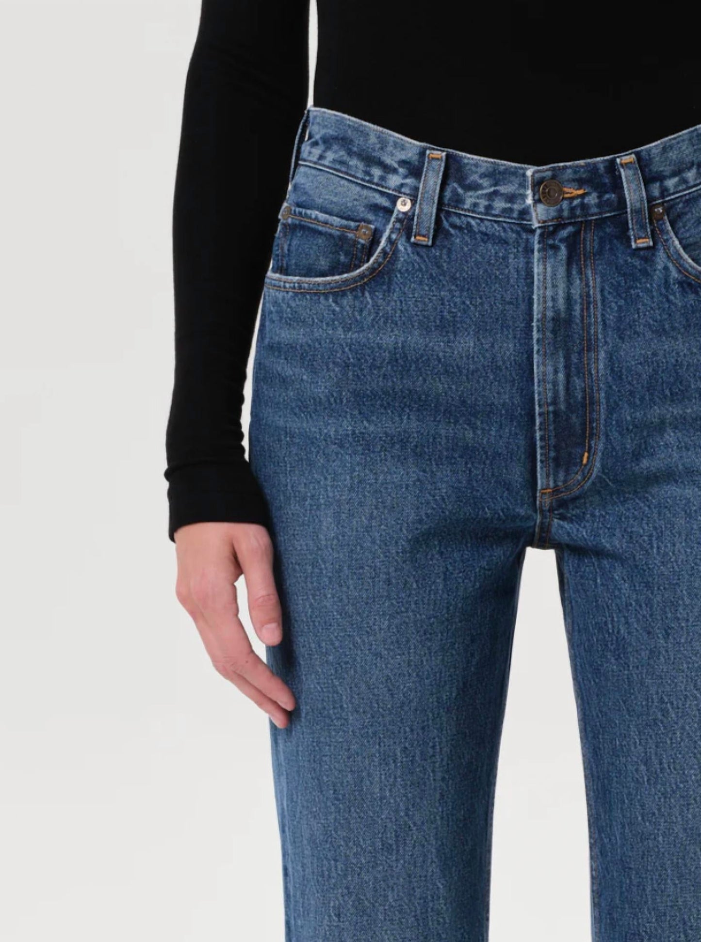 Agolde - Leena Mid Rise Baby Flare Jean