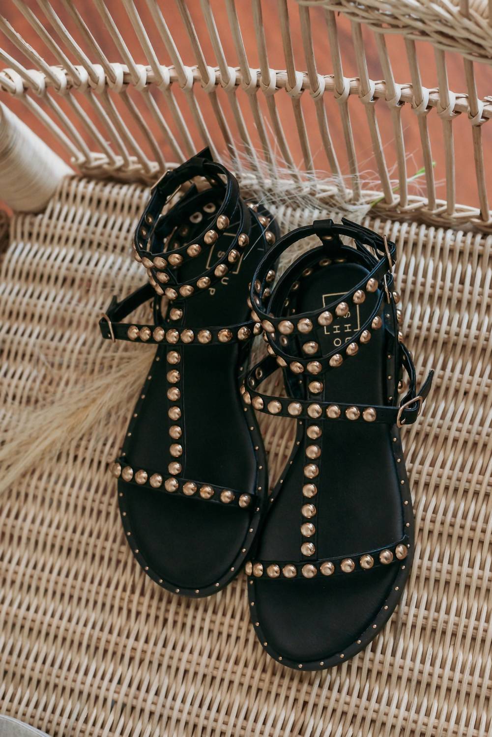 Shu Shop - Women's Best Gold Stud Sandals