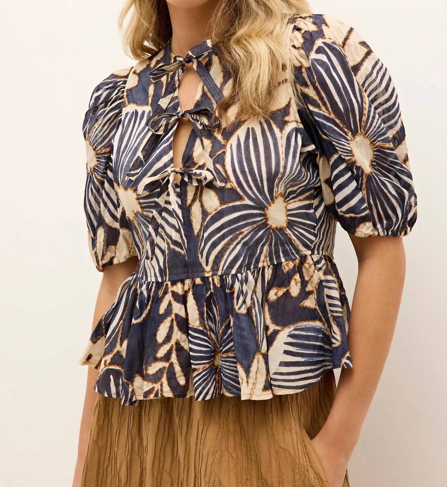 Marie Oliver - Women's Estella Top