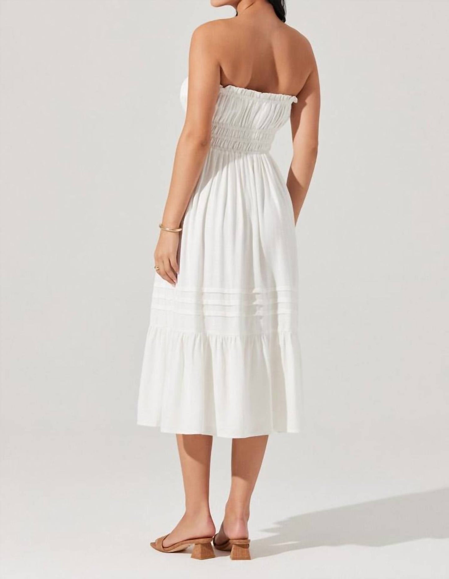 Astr - Aubrie Tie Front Dress