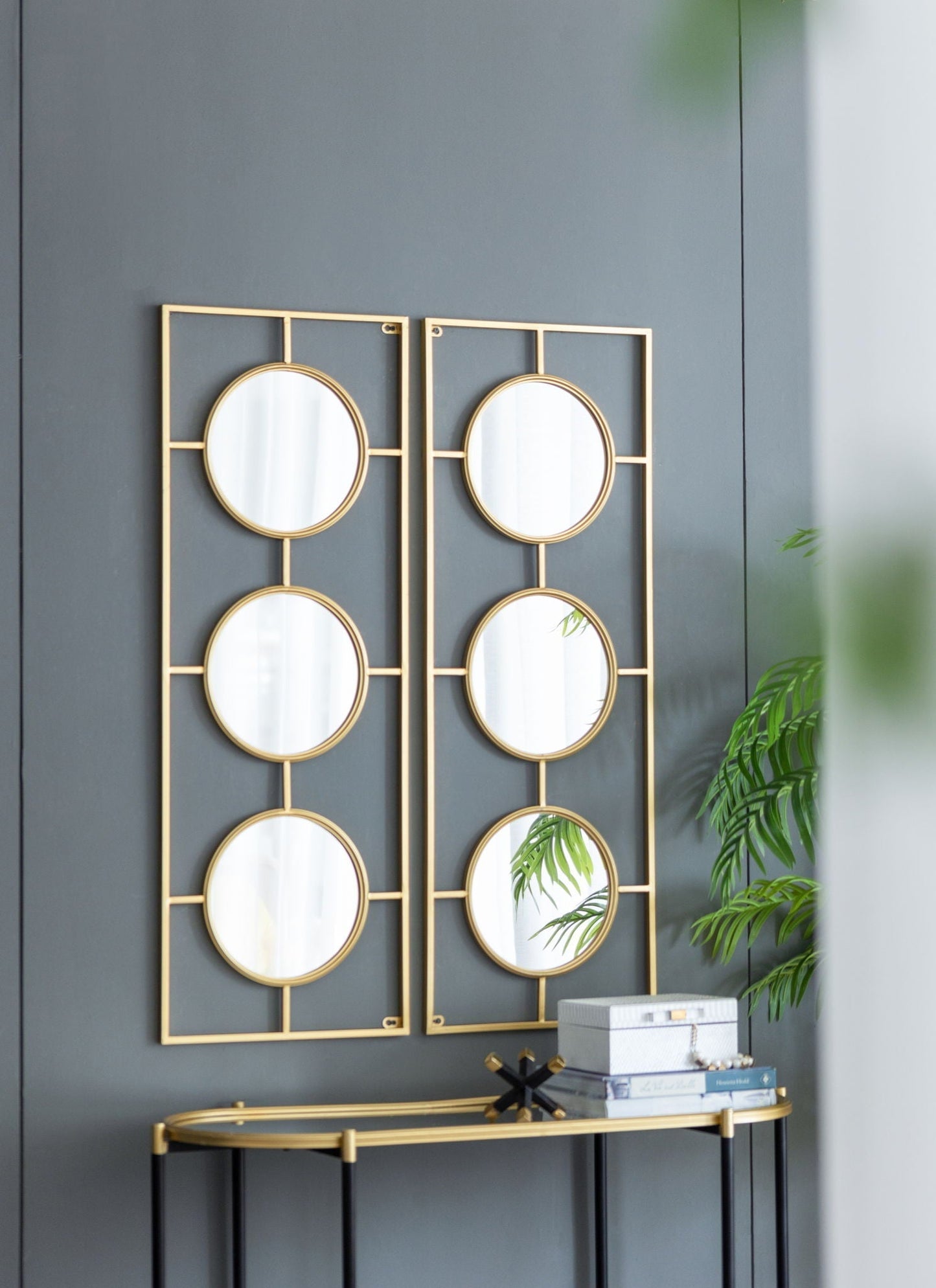 3 Mirror Piece Wall Mirror in Rectangular Frame
