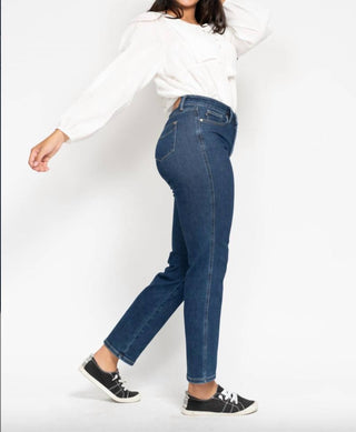 Judy Blue - Tummy Control Classic Straight Jeans