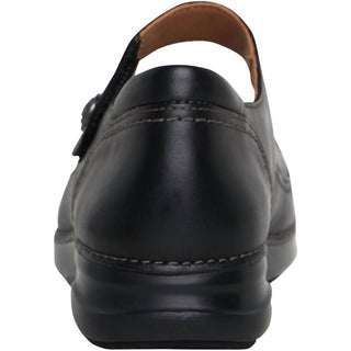 Clarks - Women's Appley Walk Shoes