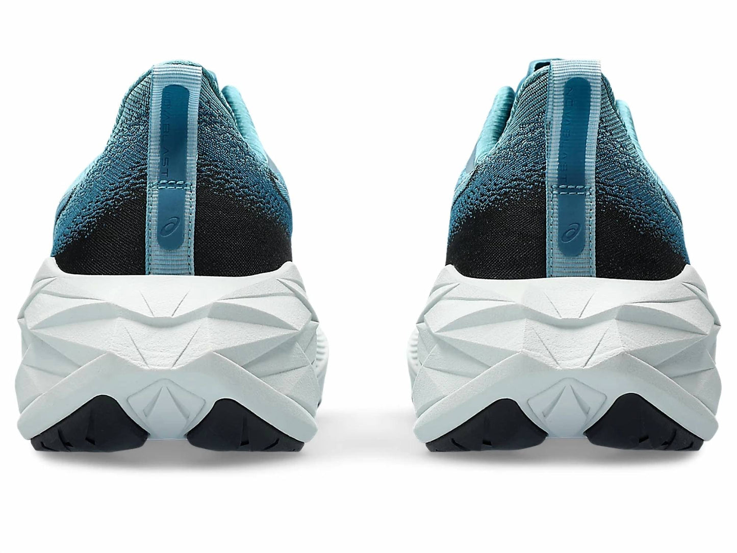 Asics - Men's Novablast 4 Running Shoes