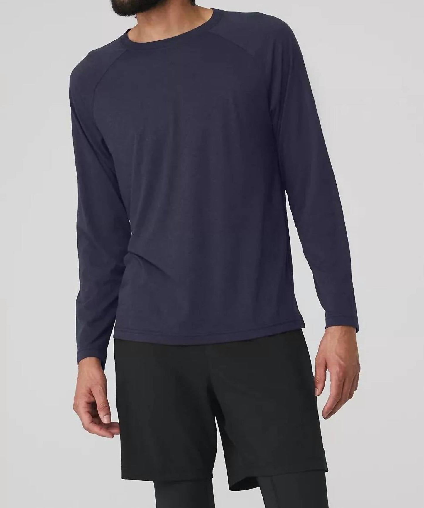 Alo Yoga - Triumph Long Sleeve Tee
