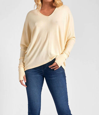 Elan - Batwing Thumb Top