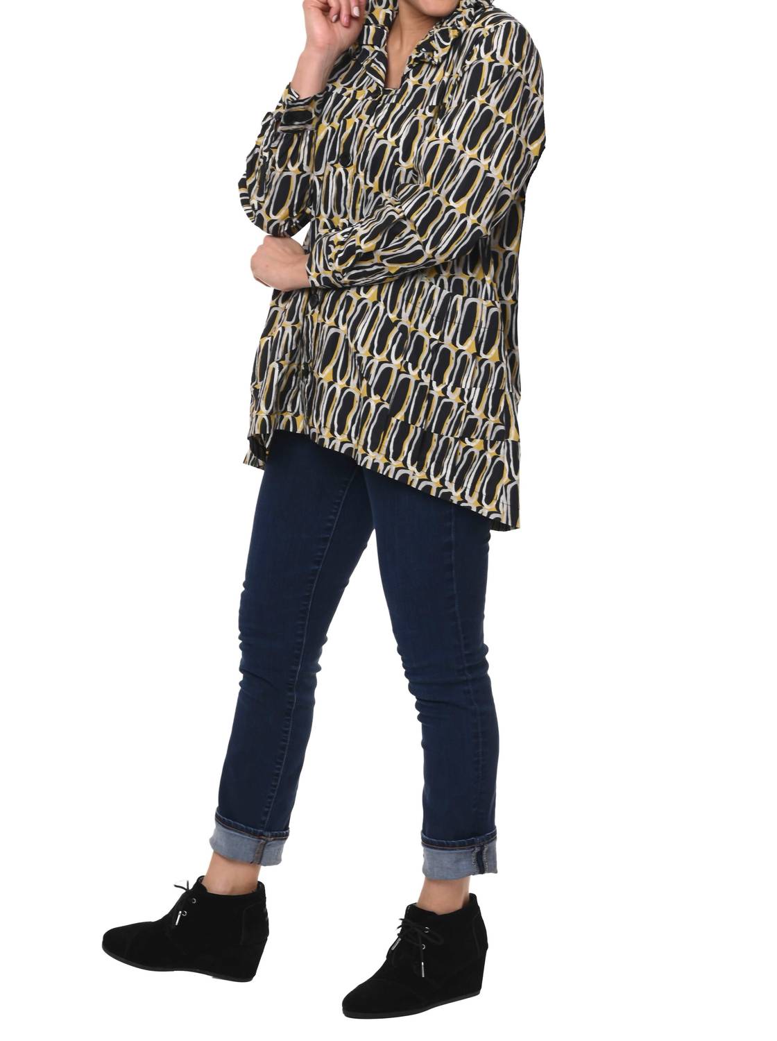 Tulip Clothing - Dorian Button Down Blouse