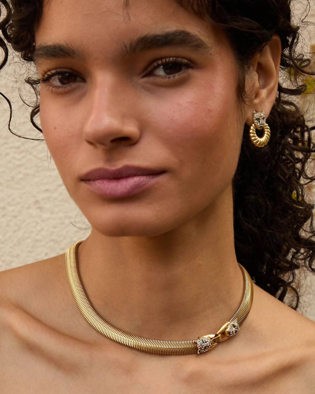 Clare V. - Snake Chain Collar