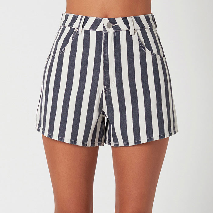 rollas-womens-mirage-denim-shorts-size-28