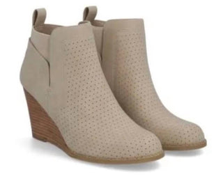 Dolce Vita - Women's Vegan Leather Gerdy Ankle Wedge Boots