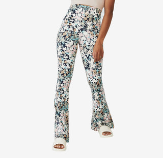 COTTON ON Women's Contouring Yoga Flare Pants Green Size X-Large