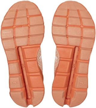 On - Women's Cloudstratus Sneaker