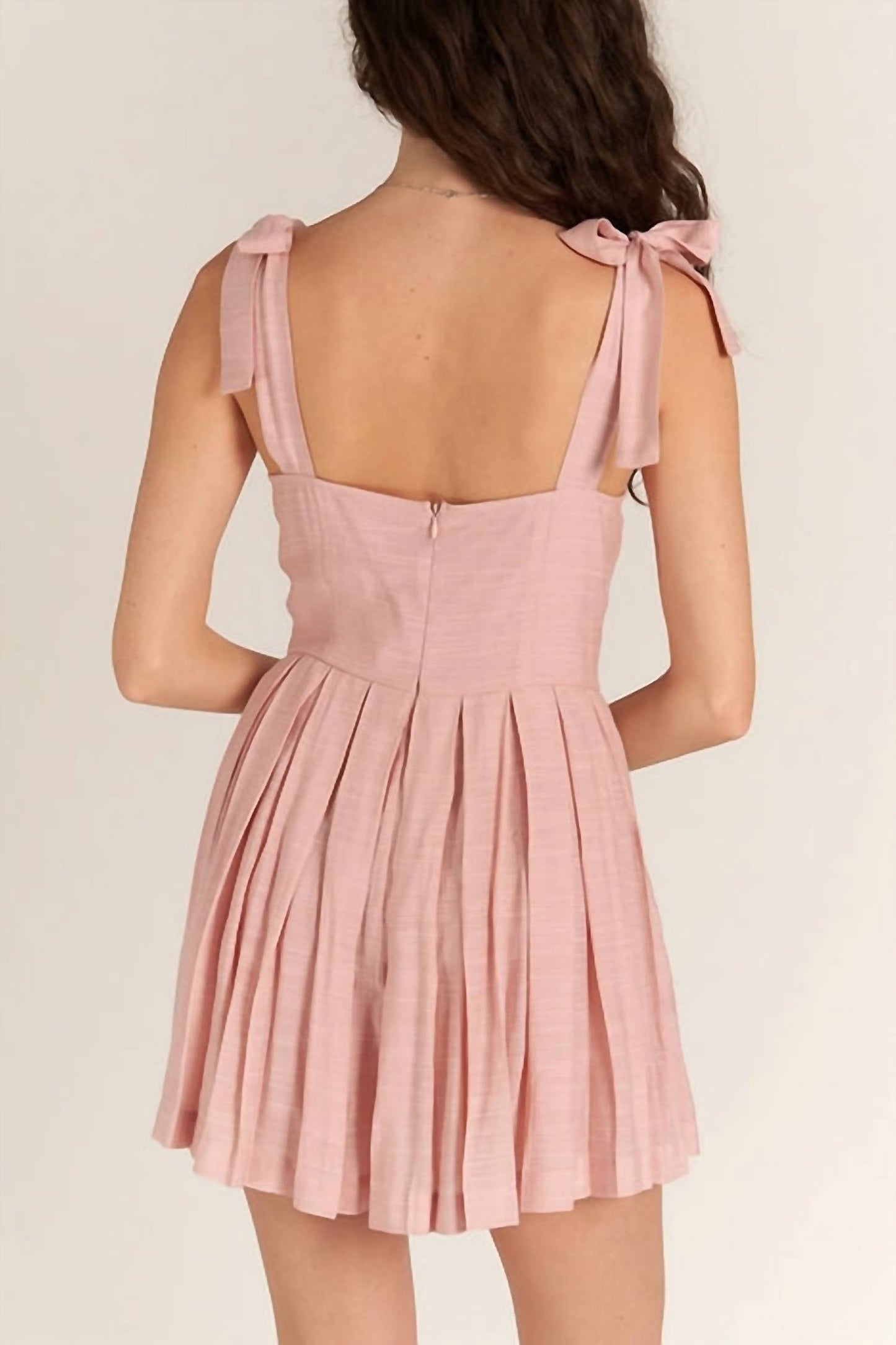 En Creme - Pleated Romper