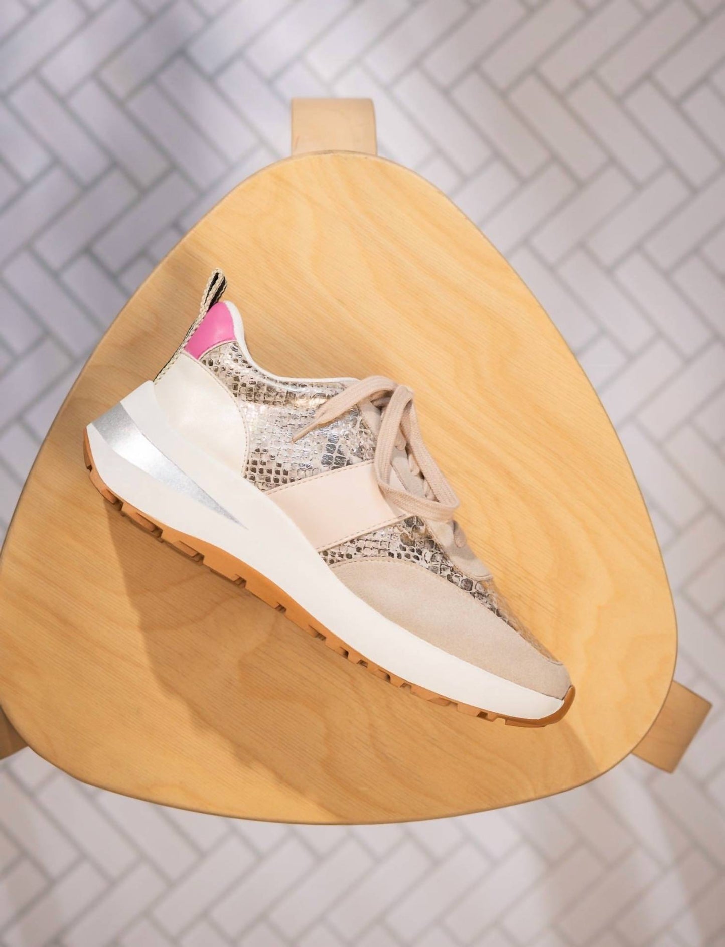 Shu Shop - Women's Serafina Sneaker