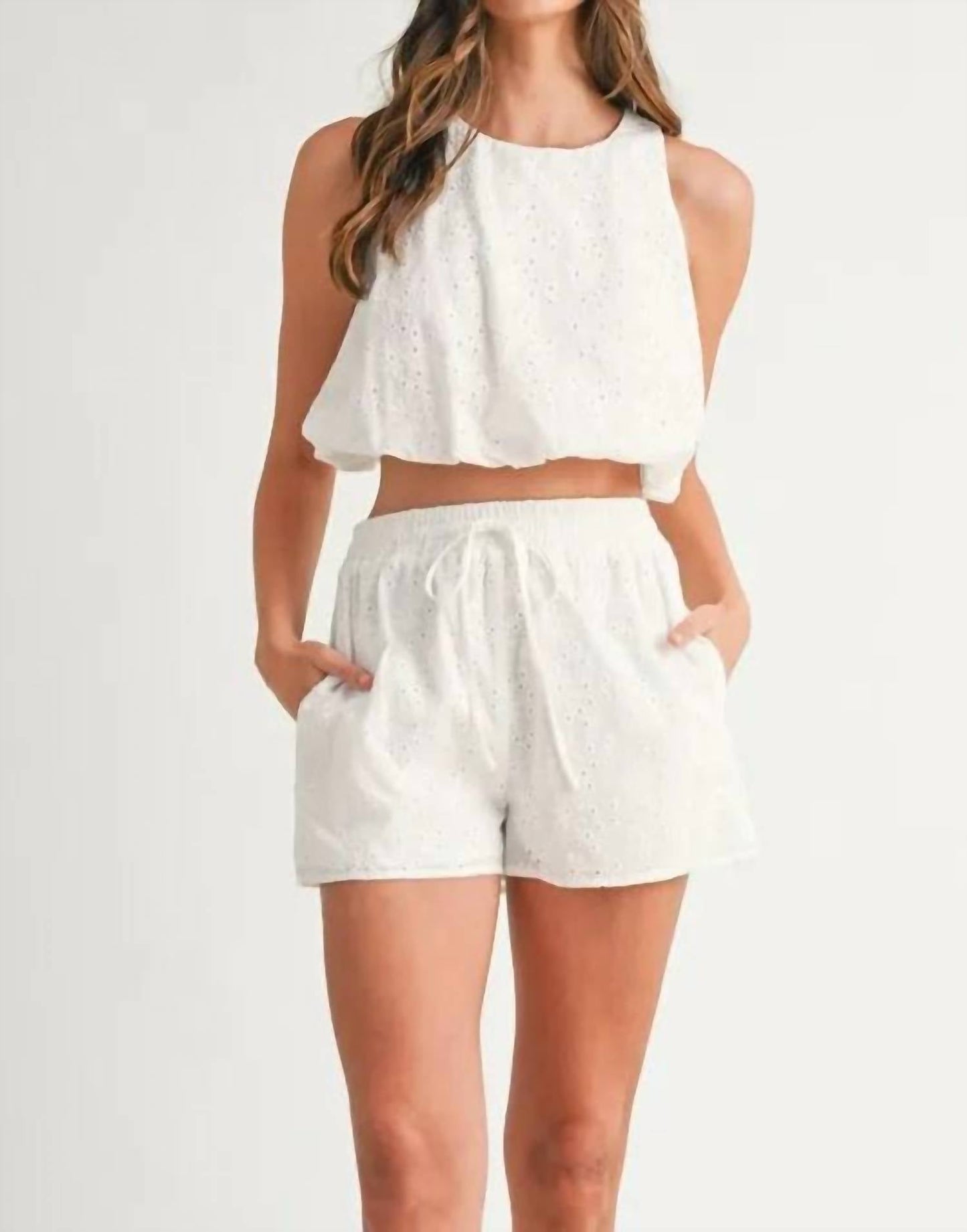 Mable - Eyelet Bubble Hem Sleeveless Top And Shorts Set