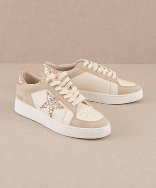 Oasis Society - Women's Liberty Glitter Star Sneaker