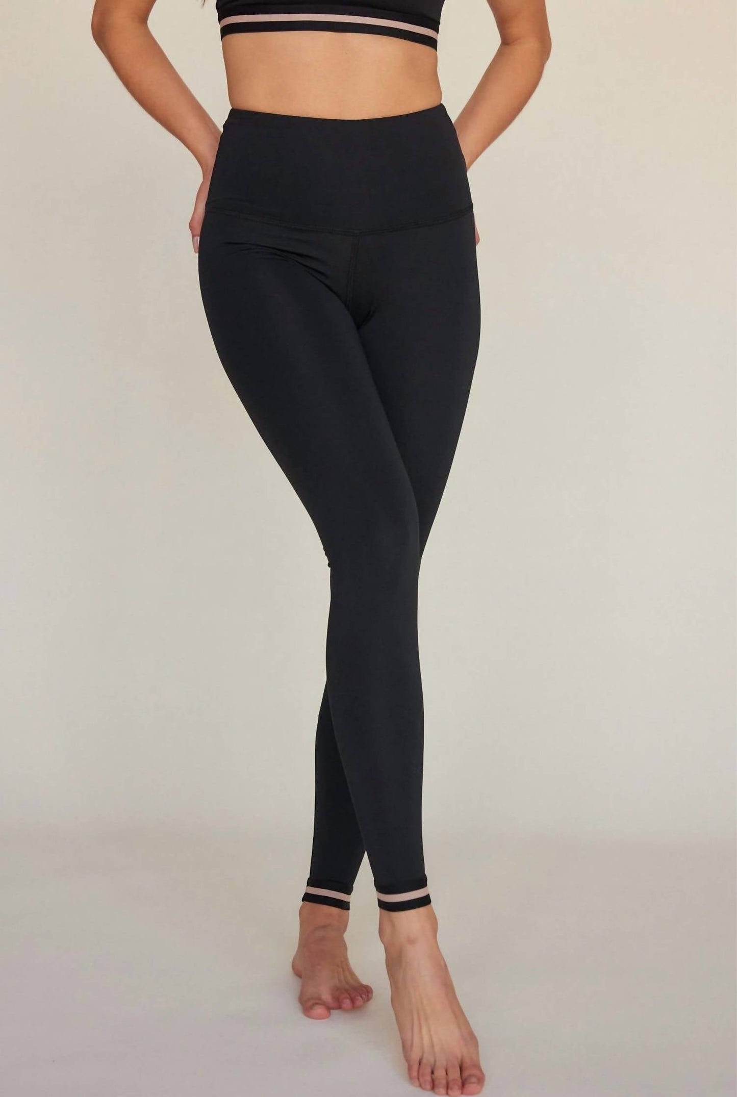 Strut This - Zoe Ankle Legging