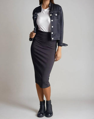 Buki - Straight Skinny Skirt