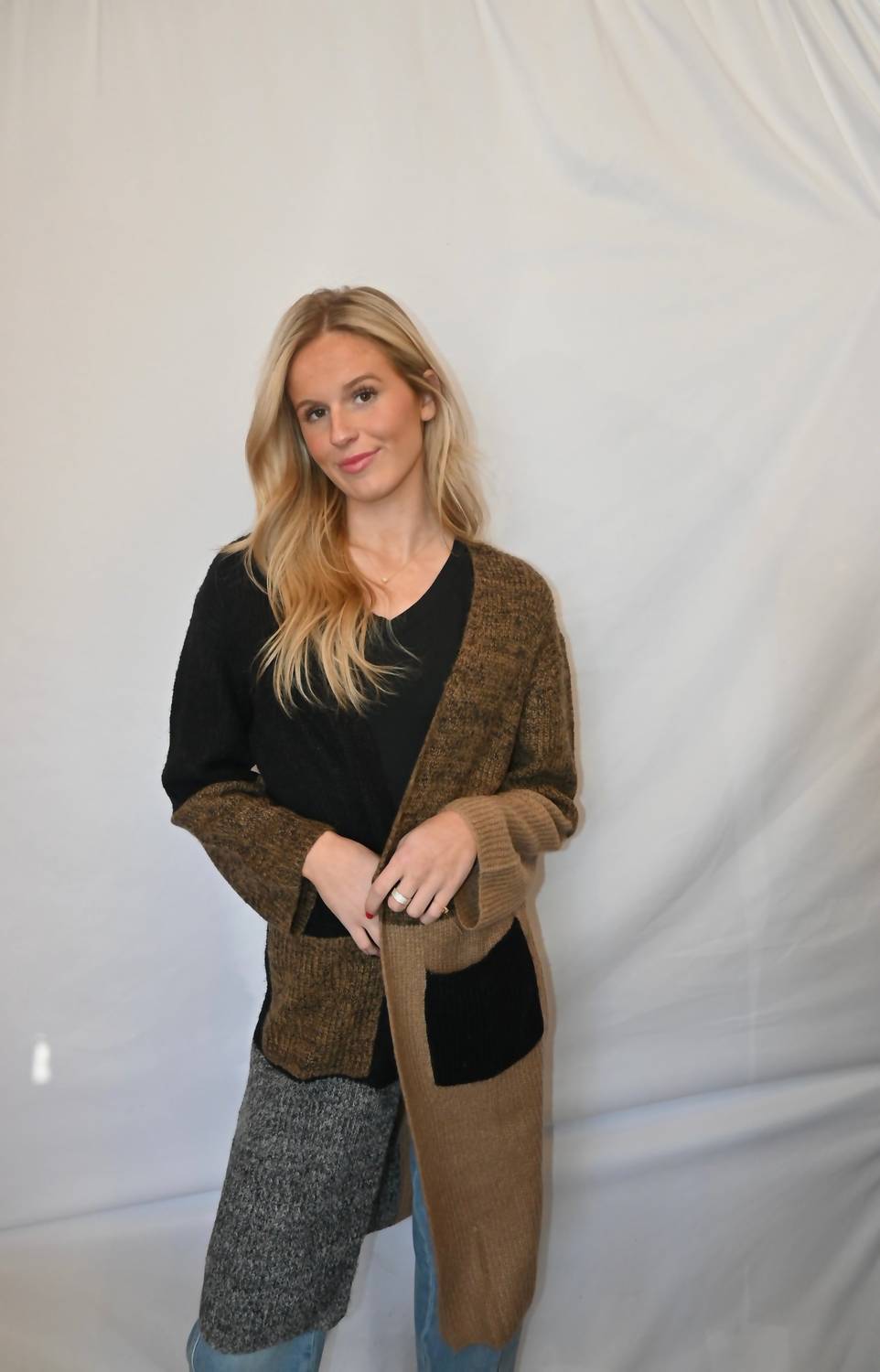 Elan - Cafe Corner Cardigan