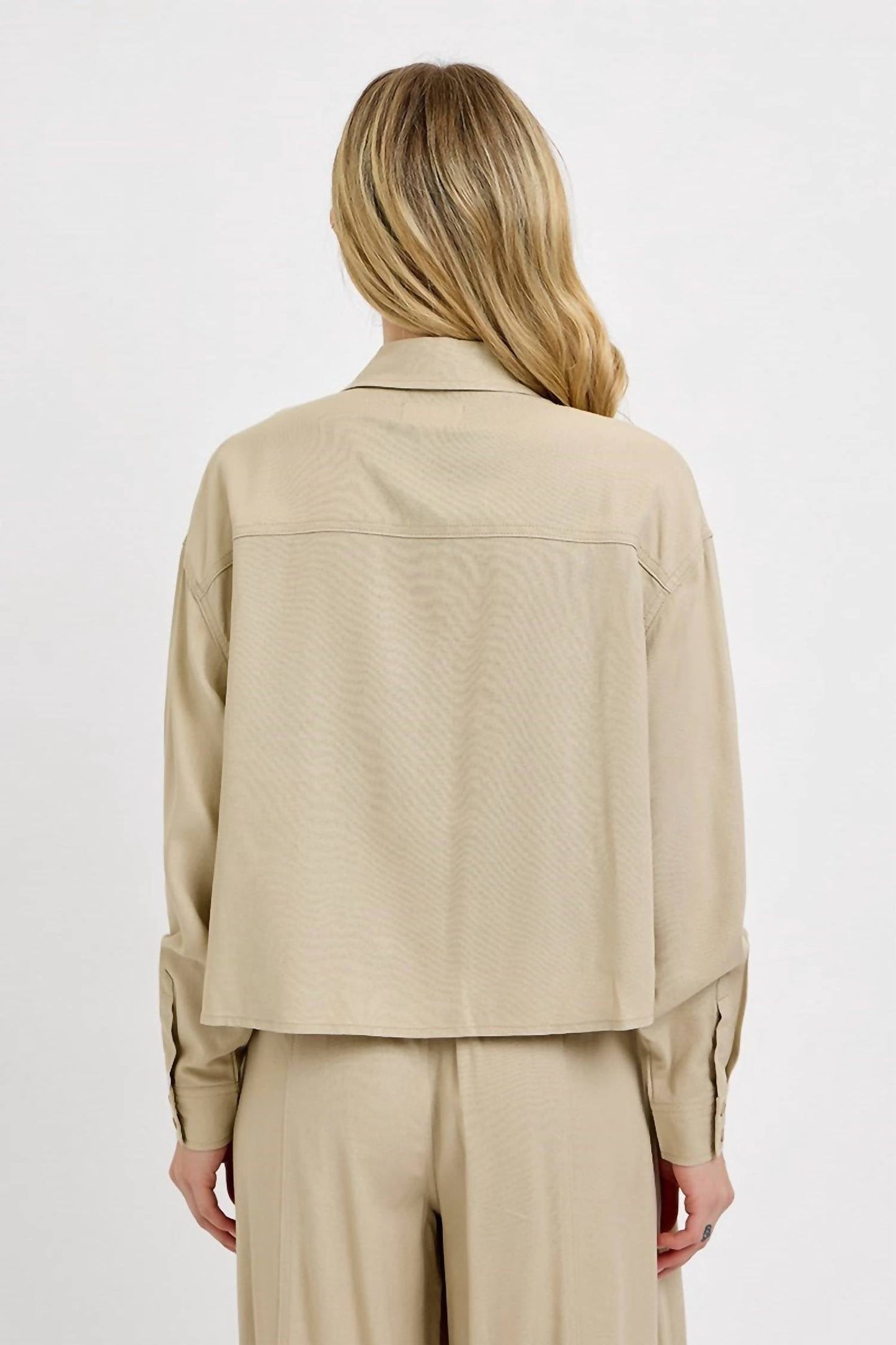 Risen - Cropped Linen Button Down Shirt