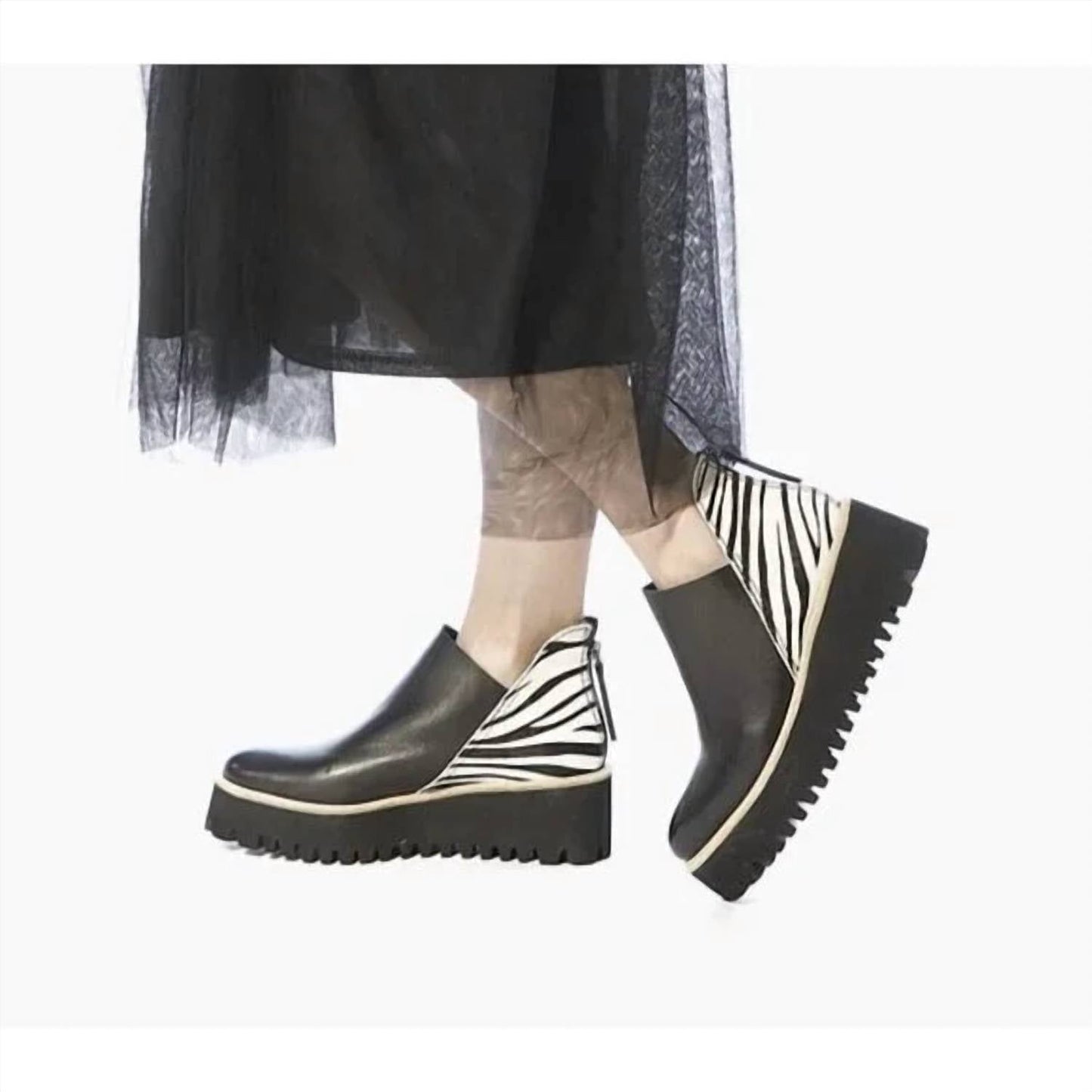 All Black - Mixed Jungle Flatform