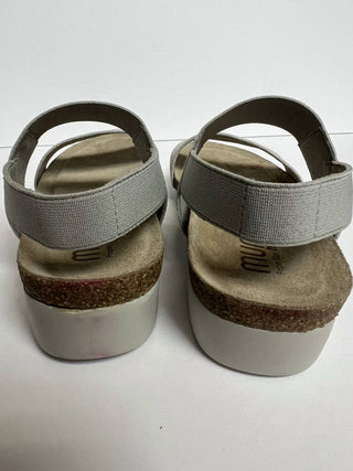 Munro - Women's Pisces Sandal