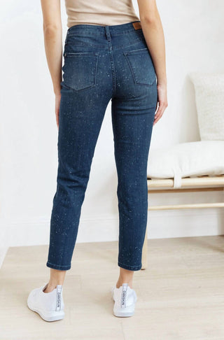 Judy Blue - Mid-Rise Relaxed Fit Jeans