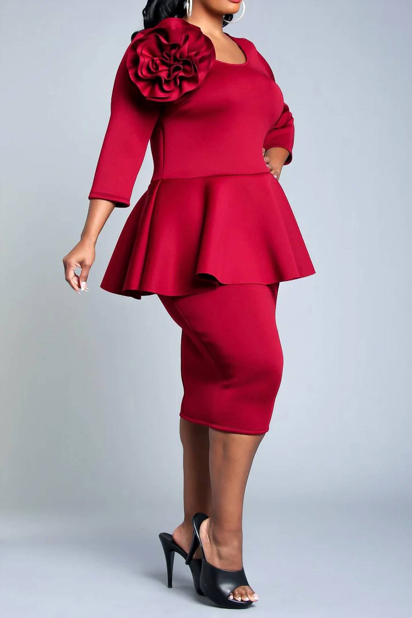 Viva Curvy - Handmade Blossomed Floral Accent Peplum Dress
