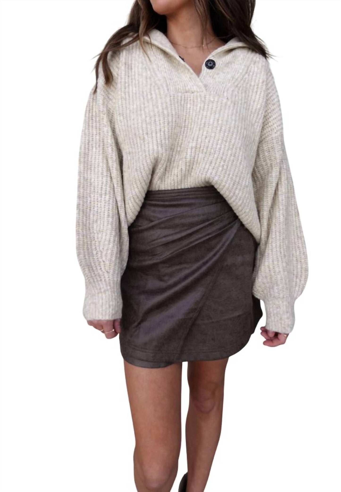 Aemi + Co - V-neck Sweater With Collar