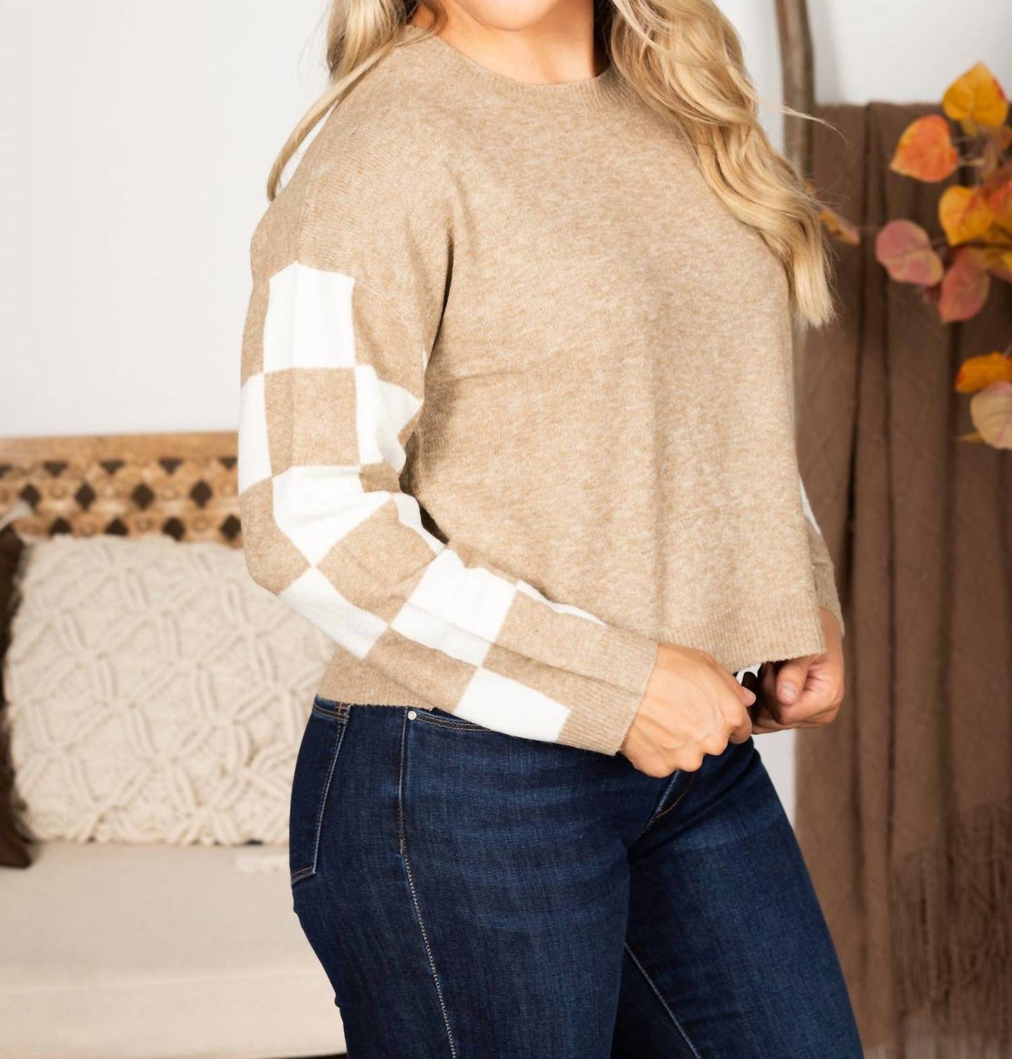 Blu Pepper - Checkered Sleeve Sweater