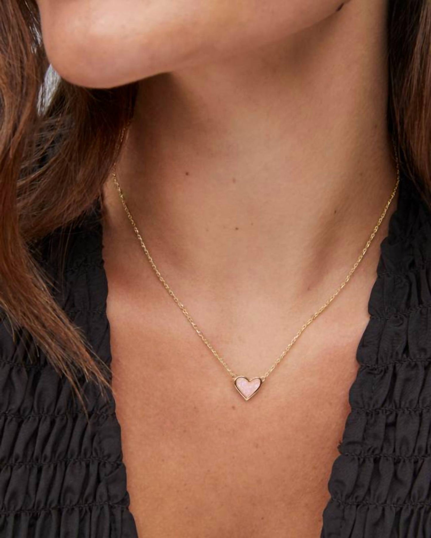 Kendra Scott - Women's Framed Ari Heart Gold Short Pendant Necklace