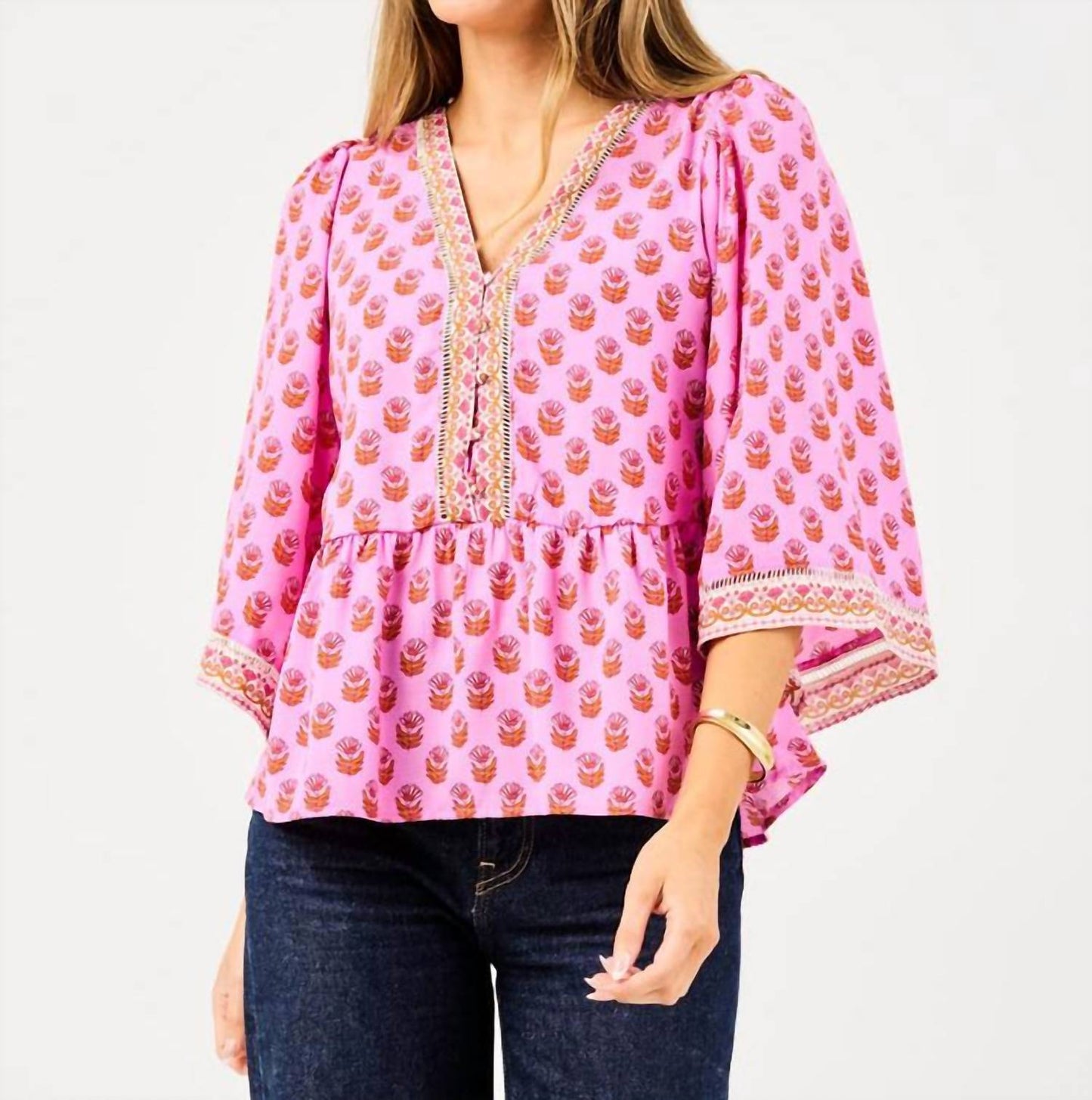 Mary Square - Monroe V-neck Top