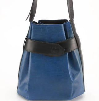 Louis Vuitton - Pre-loved Sac D’epaule Smooth Leather Bag