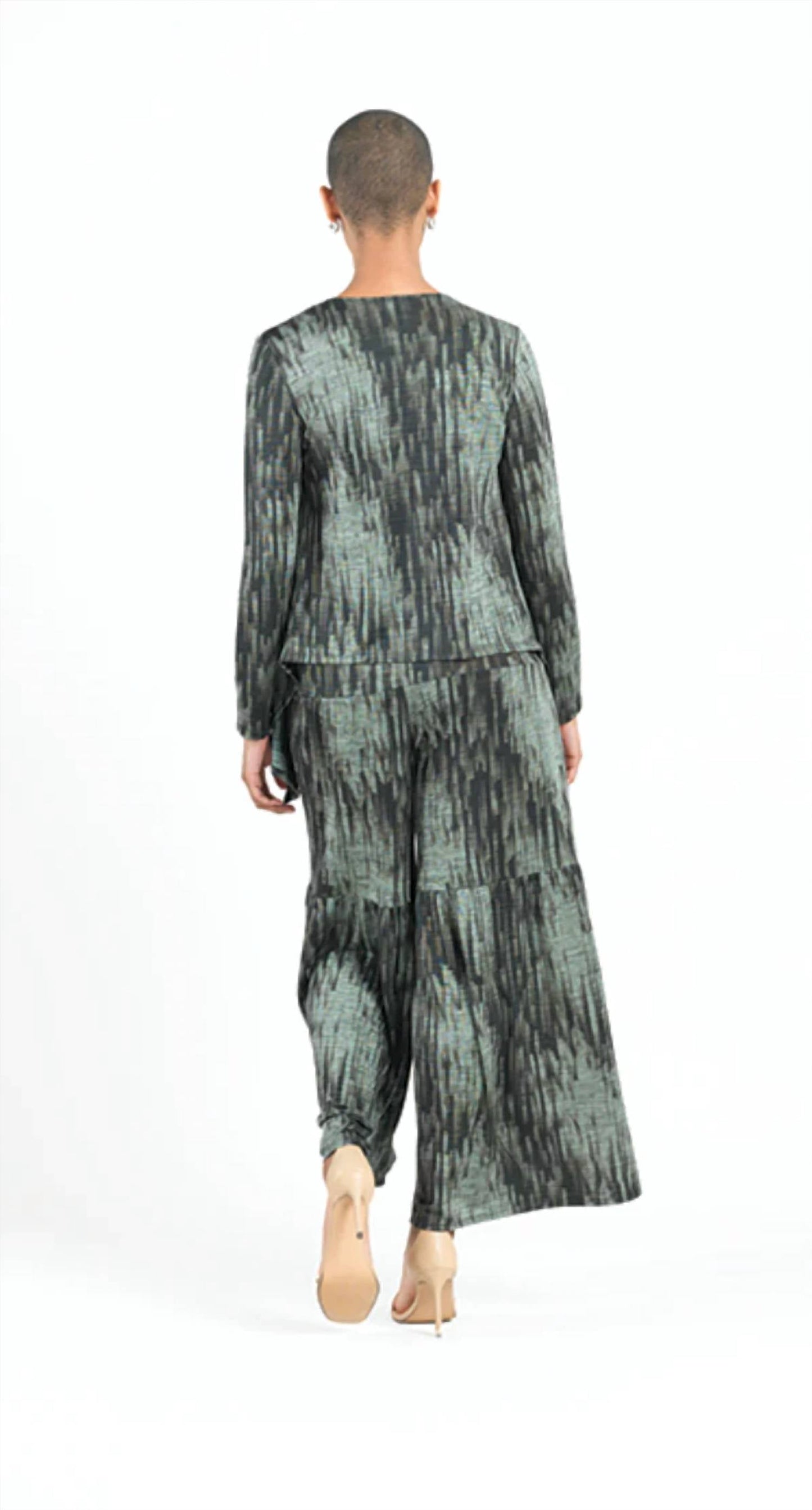 Clara Sunwoo - Crinkle Knit Twin Set