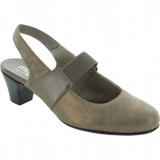 Munro - Women's Ella Sandals